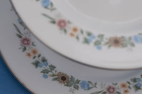 Royal Doulton 2 Tier China Cake Stand Detail